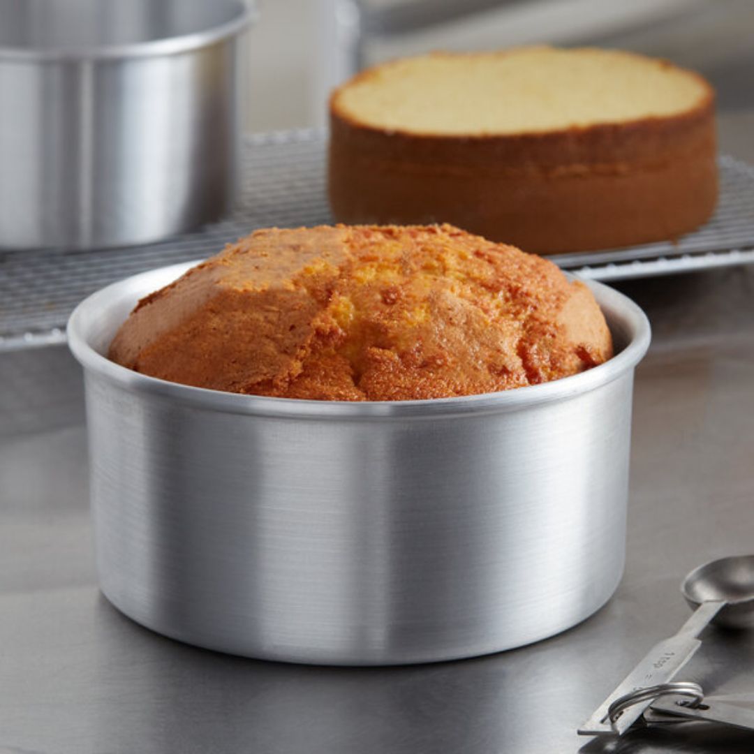 6" x 3" Round Aluminum Cake Pan